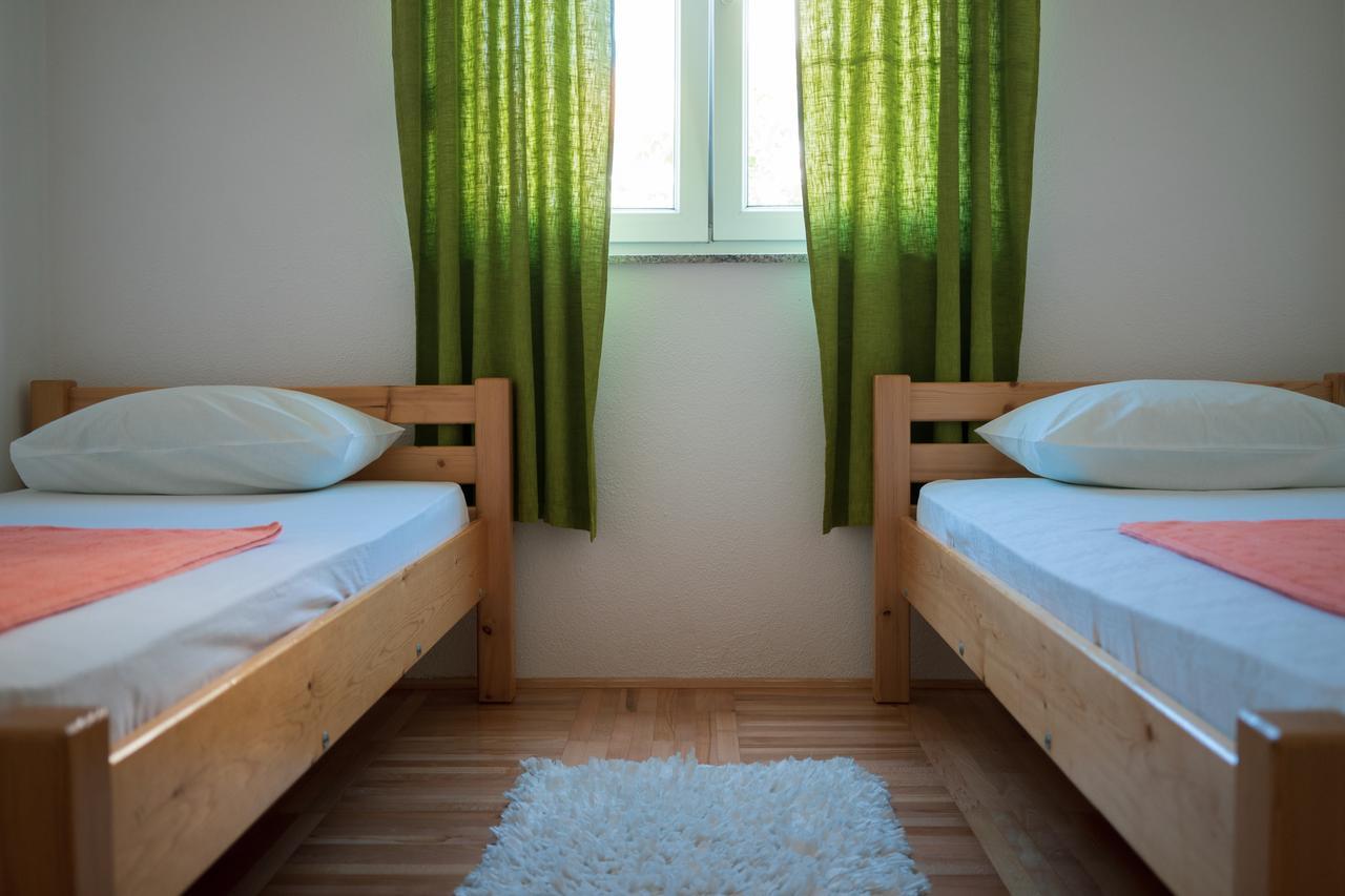 טרביניה Apartment Maric מראה חיצוני תמונה